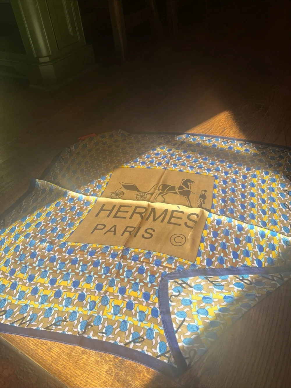 Hermès Yellow, Blue Scarf with Carriage Motif turtles 100% silk w/box bag tags